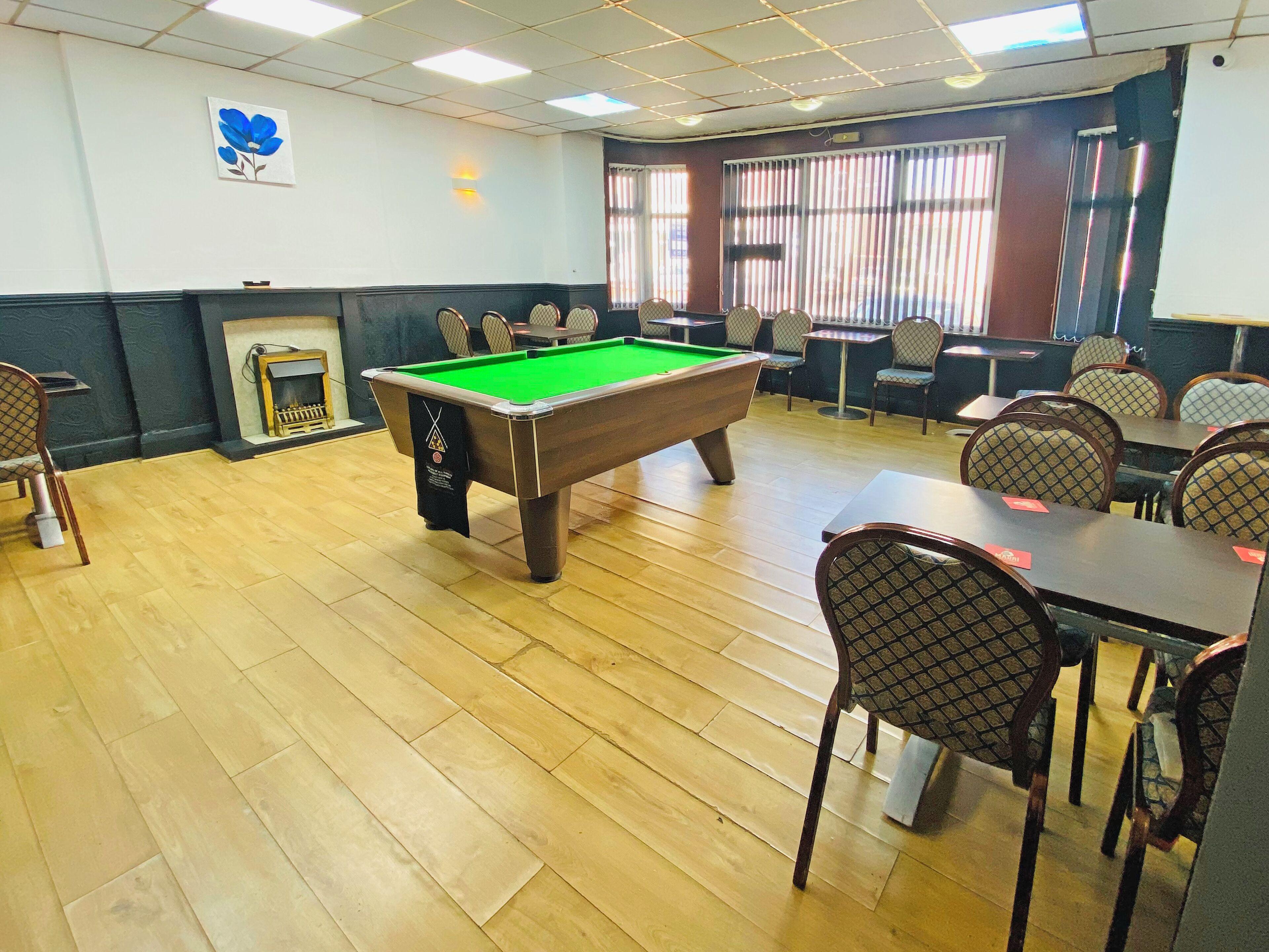 The J & S Hotel - Blackpool — Photos 2